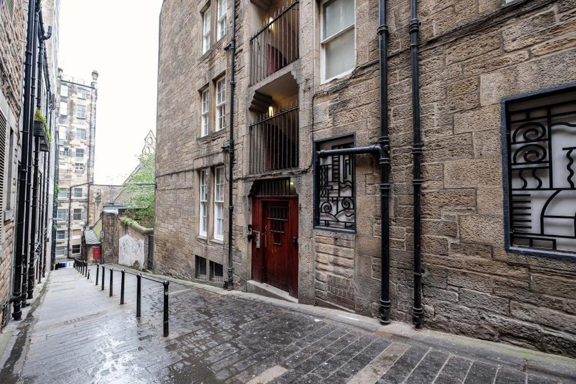 Luxury Royal Mile Boutique 2Bedroom Apartment Edinburgh Exterior photo